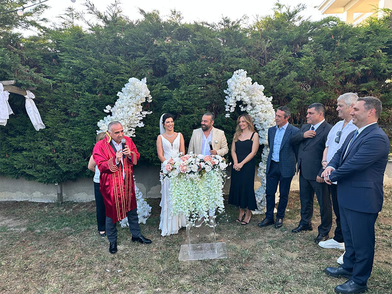 Bahçede Nikah Organizasyonu